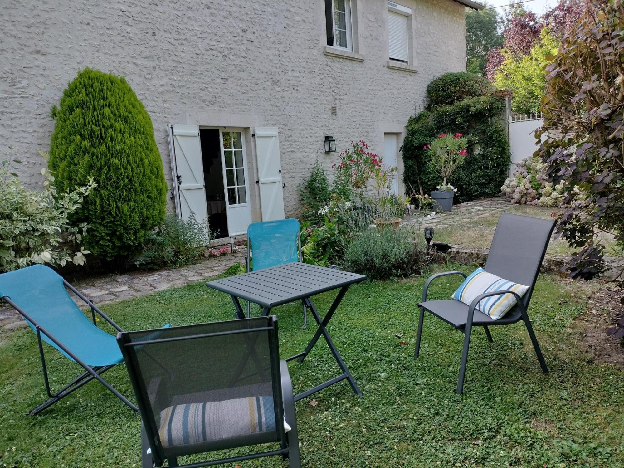Les Mulotieres Hotel Olivet  Buitenkant foto